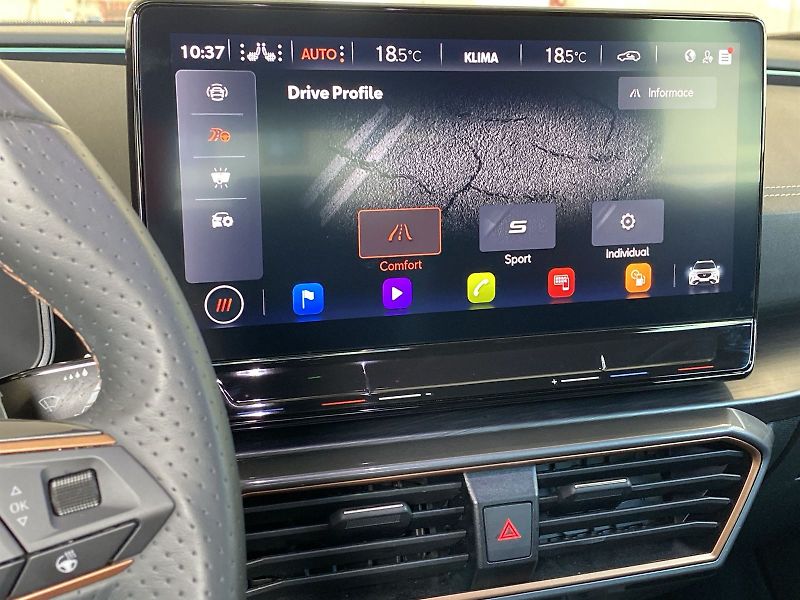 Cupra Formentor (2023) 1.5 TSI Automat - fotka 22 z 33