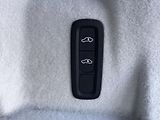 Volvo XC60 FWD B5/vzduch/4*klima/PANO/  - náhled 23