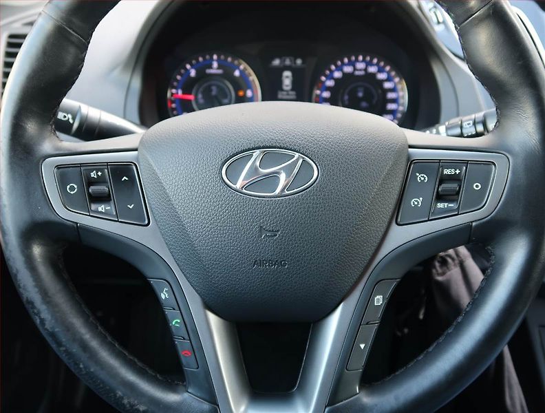 Hyundai i40 (2017) 1.7 CRDi, Serv.kniha, Navi - fotka 15 z 22