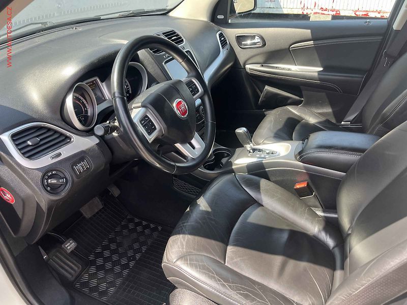 Fiat Freemont (2015) 2.0 MJT 4x4, ČR, AT, park - fotka 8 z 15