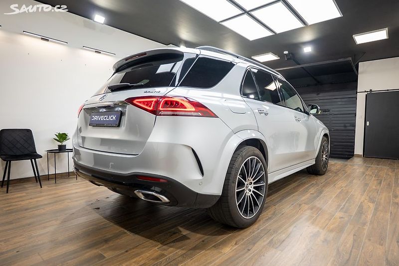 Mercedes-Benz GLE 400d 4Matic 243 kW Záruka - fotka 4 z 37