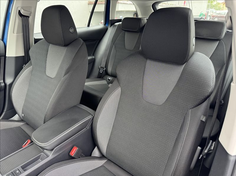 Škoda Octavia 2,0 TDI 85kW DPH 1.maj původČR - fotka 22 z 50