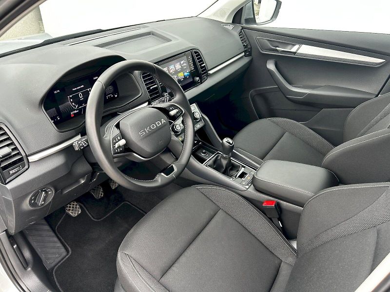 Škoda Karoq (2025) 2.0 TDI 85kW MP6 Selection - fotka 22 z 33