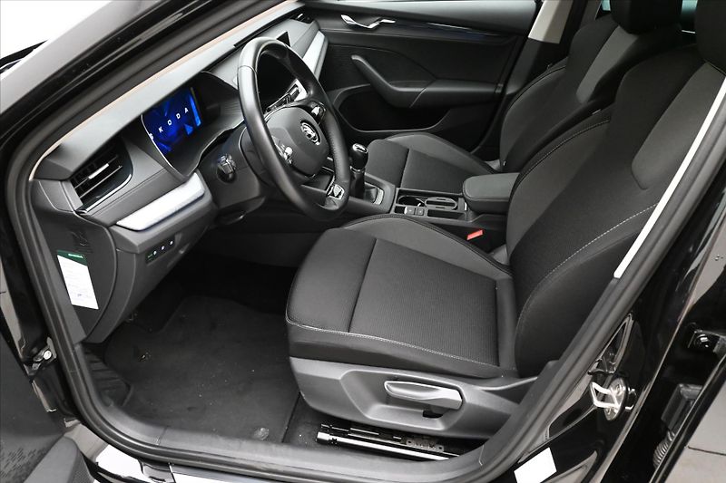 Škoda Octavia 2,0 TDI 110kW LED Matrix Navi - fotka 12 z 26