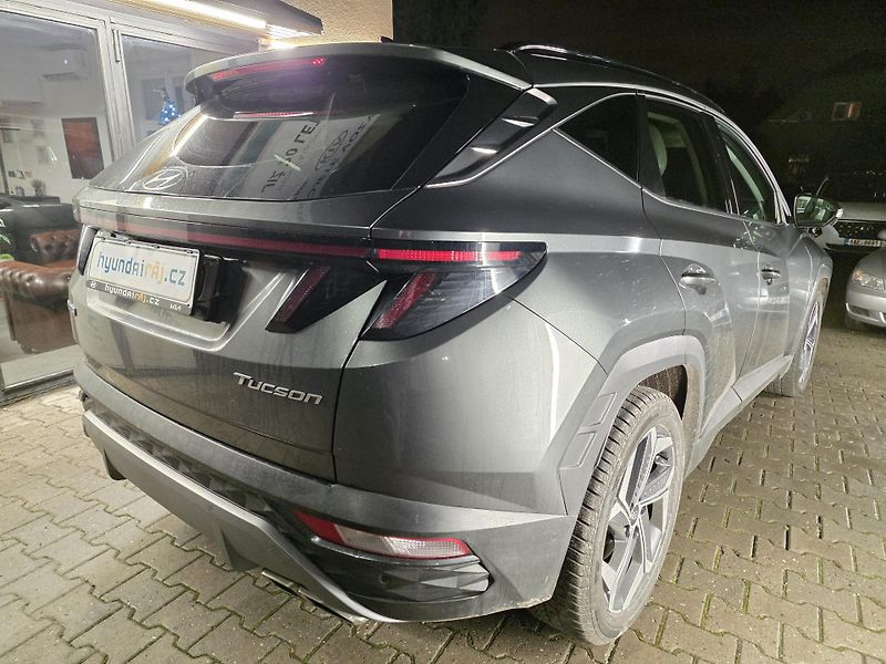 Hyundai Tucson 1.6PREMIUM-PANORAMA-MAX.VÝBAVA - fotka 9 z 19