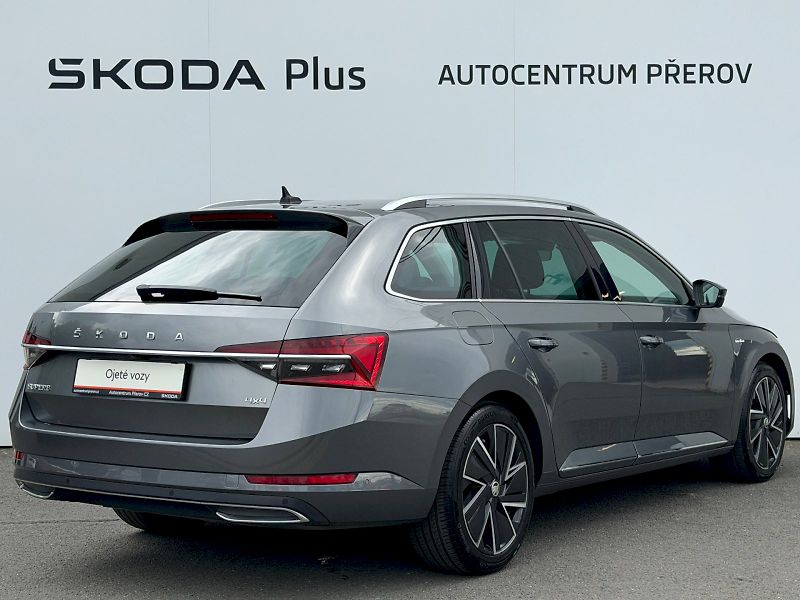 Škoda Superb (2022) 2.0 TDI 147kW L&K DSG 4x4 - fotka 2 z 35