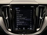 Volvo XC60 B4 AWD MOMENTUM AUT REZERVACE - náhled 37