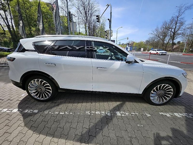 Dongfeng Voyah Free (2024) FREE BEV 4x4 - fotka 5 z 24