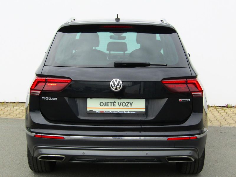 Volkswagen Tiguan (2018) Highline 2.0 BiTDI DSG 4MOTION - fotka 11 z 30