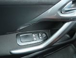 Peugeot 2008 (2018) 1.2 PureTech, ČR,1.maj - náhled 15