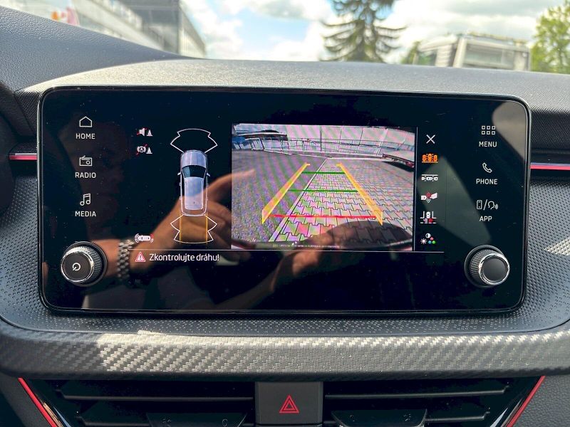 Škoda Kamiq (2025) Monte Carlo 1.0 TSI DSG - fotka 32 z 32