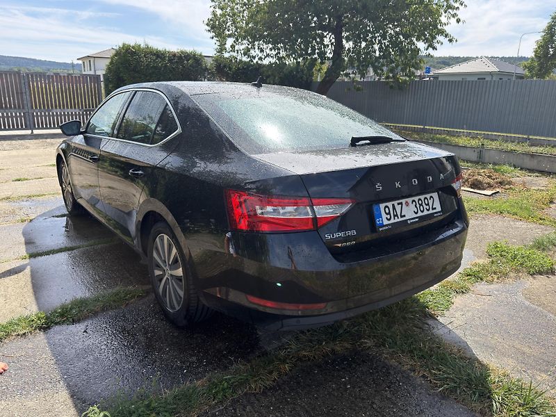Škoda Superb (2023) - fotka 7 z 23