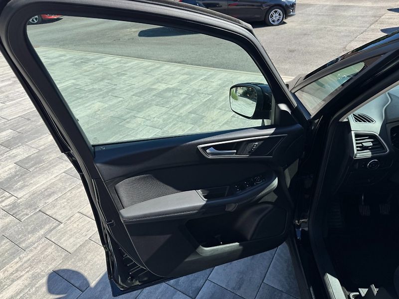 Ford Galaxy (2016) 2.0 TDCi 110 KW 7 Míst Man. - fotka 9 z 30