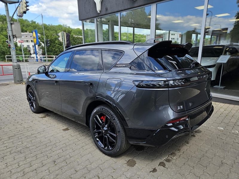 Voyah FREE 318 REV (2025) REV 318 AWD Hybrid - fotka 7 z 16