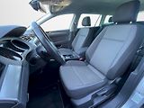 Volkswagen Passat (2023) 2.0 TDI 110 kW DSG ConceptLine - náhled 23