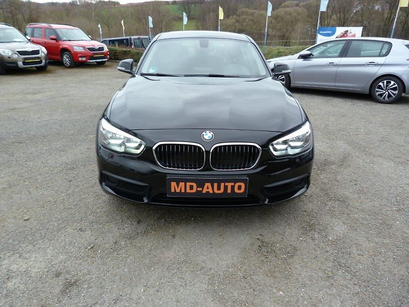 BMW Řada 1 118D 2.0D - fotka 20 z 22