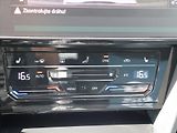 Volkswagen Arteon 2,0 TSI R 235kW 4Motion DSG DP - náhled 29
