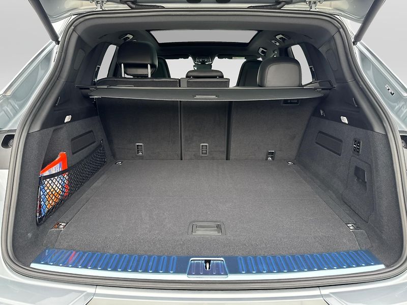 Porsche Cayenne S E-Hybrid Black Edition - fotka 22 z 30