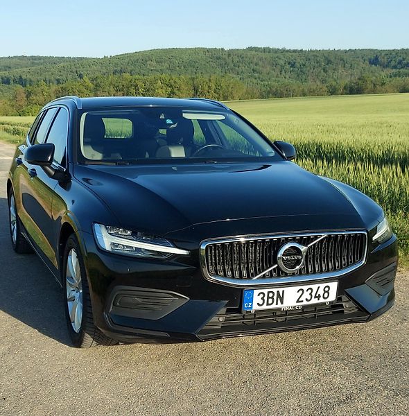 Volvo V60 (2019) Volvo V60, nové rozvody i STK - fotografie inzerátu