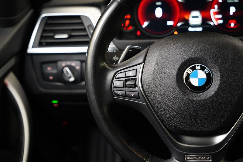 BMW Řada 4 - fotka 15 z 26