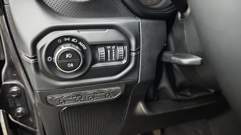 Jeep Wrangler (2025) Unlimited 2,0T  Rubicon ČR - fotka 25 z 39