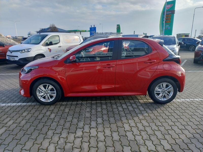 Toyota Yaris (2026) 1.5 HEV Limited Edition - fotka 3 z 12