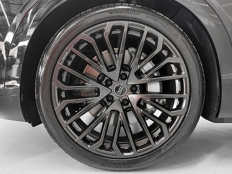 Audi Q7 TDI 220 kW QUATTRO S-LINE, WEB - fotka 8 z 39
