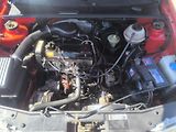 Volkswagen Golf 1.8,KRÁSNÝ,AUTOMAT,1MAJ76LET - náhled 17