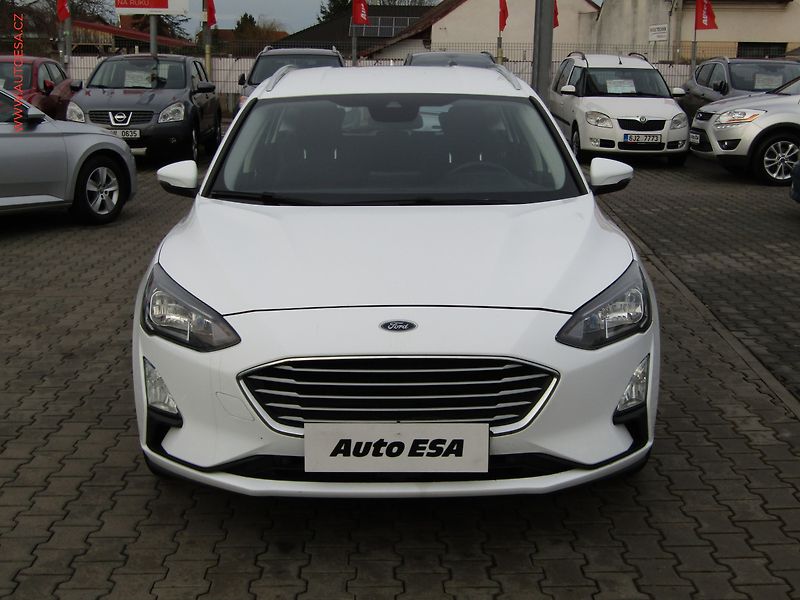 Ford Focus (2020) 1.5 TDCi, ČR, AC, park.čidla - fotka 2 z 21