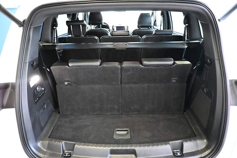 Ford S-MAX (2020) 2.0 ST-LINE 7 Míst LED ACC Web - fotka 8 z 38