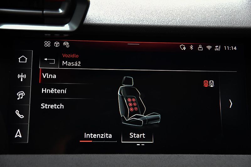 Audi RS 3 2.5 TFSi 294 kW /// REZERVACE  - fotka 34 z 51