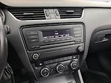 Škoda Octavia (2013) 1.6 TDI, Tempomat - náhled 12