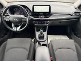 Hyundai i30 (2023) FAMILY SMART 1.0TGDI 88kW CZ  - náhled 9