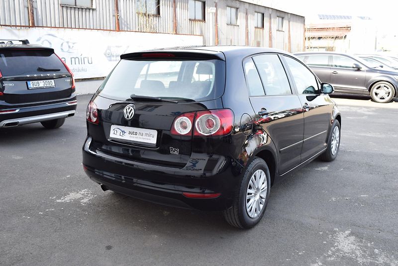 Volkswagen Golf Plus (2012) 1.2TSI 77kw TRENDLINE SENZORY  - fotka 8 z 48