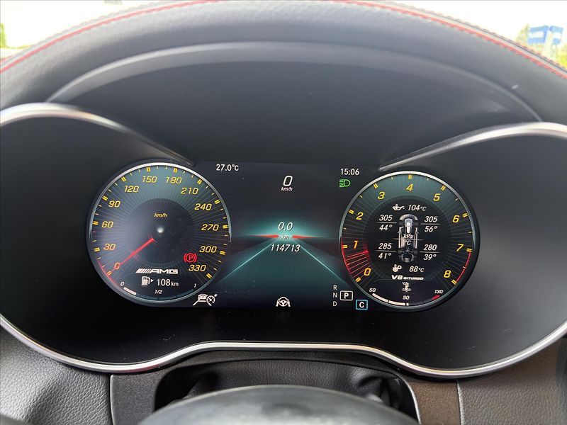 Mercedes-Benz Třídy C AMG C 63 S coupe - fotka 9 z 27
