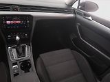 Volkswagen Passat (2021) Business 2.0 TDI, Automat - náhled 8