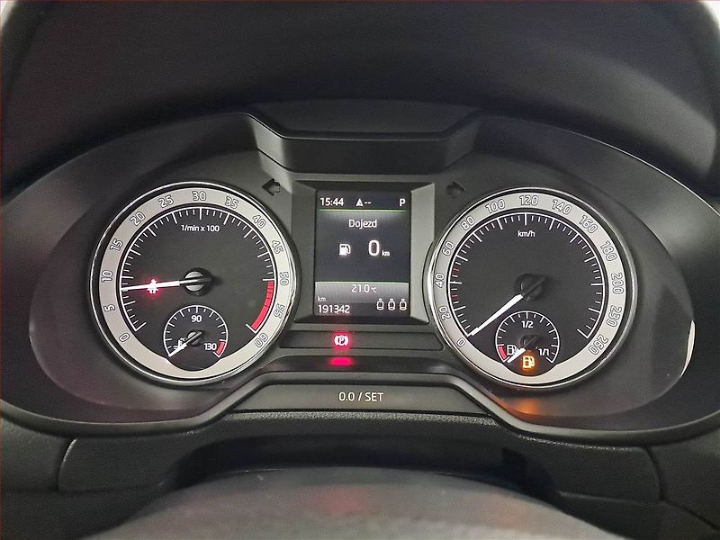 Škoda Octavia (2017) 1.6 TDI, Automat, Tempomat - fotka 11 z 20
