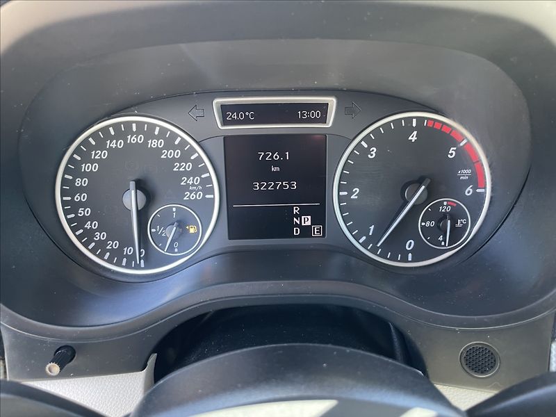 Mercedes-Benz Třídy B 1,8 200CDi 100kw Automat, Kůže - fotka 15 z 34