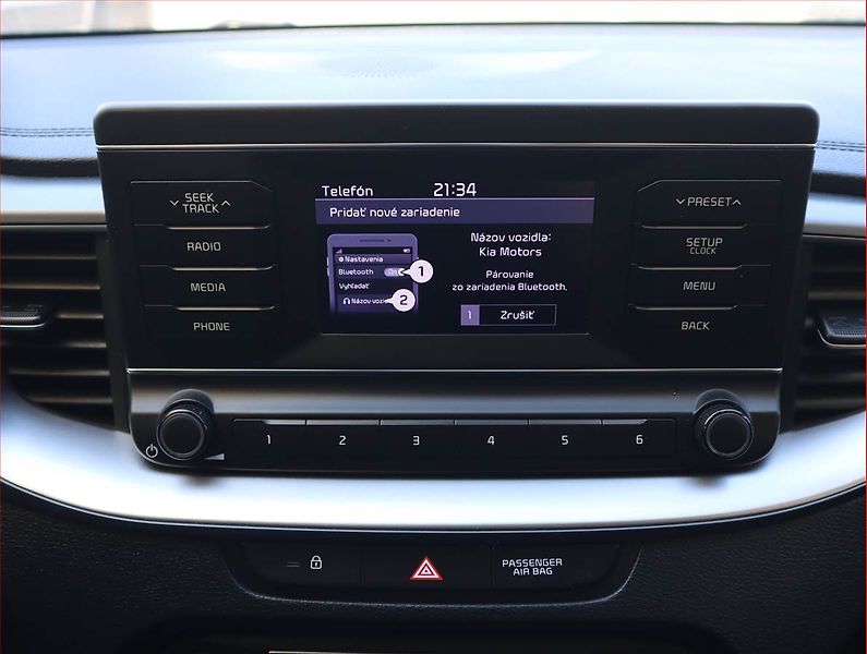 Kia Ceed (2020) 1.6 CRDi, Serv.kniha, Tempomat - fotka 13 z 17