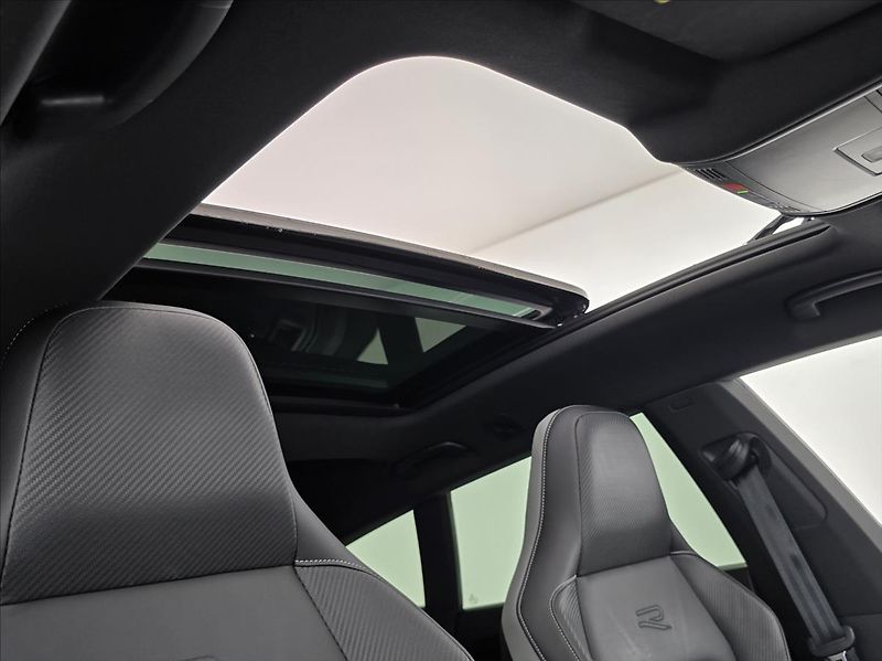 Volkswagen Arteon 2,0 TDi 147kW R-Line, Virtual, - fotka 26 z 26