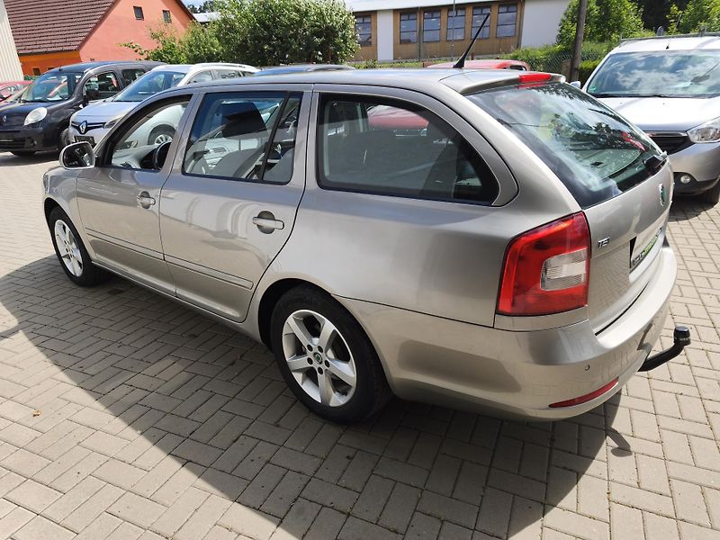 Škoda Octavia (2013) 1,4TSi-90kW - fotka 10 z 19