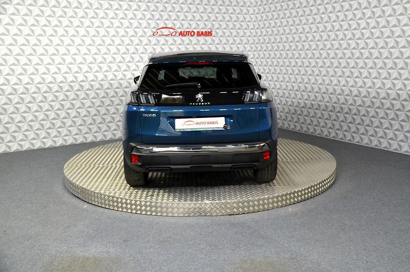 Peugeot 3008 (2022) 1.5bHDi 130 Allure - fotka 7 z 17