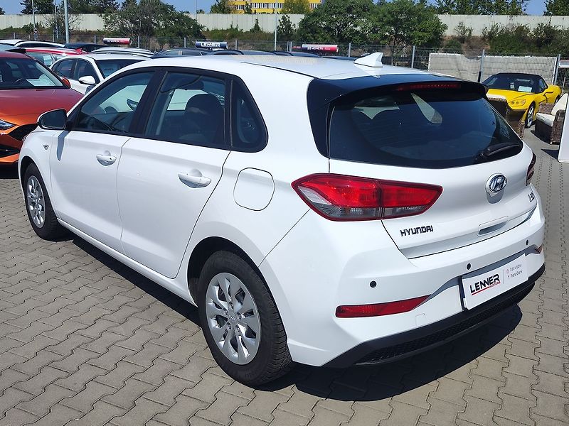 Hyundai i30 1.0 T-GDI/88kW Start Plus - fotka 7 z 26