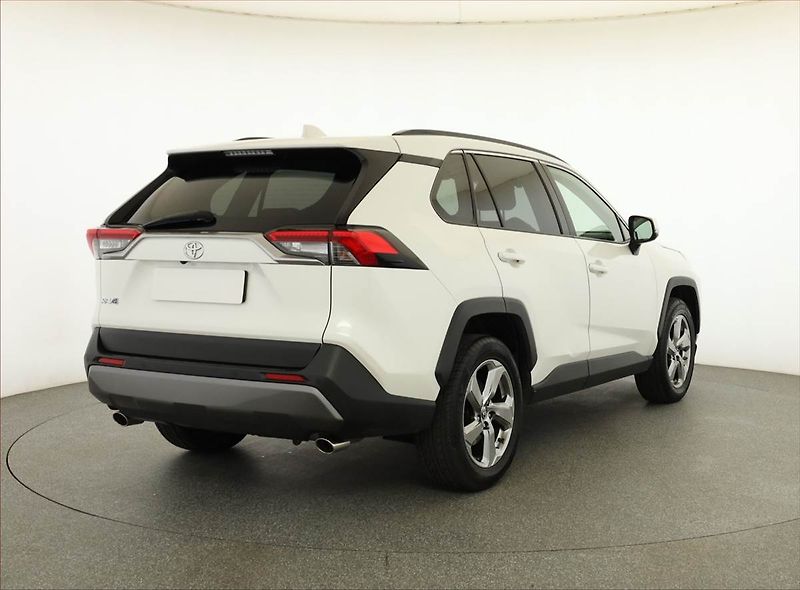 Toyota RAV4 (2020) 2.0 Valvematic - fotka 5 z 18
