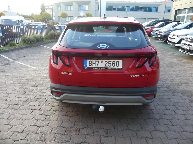 Hyundai Tucson (2025) 1,6 T-GDi 118 kW - fotka 6 z 25