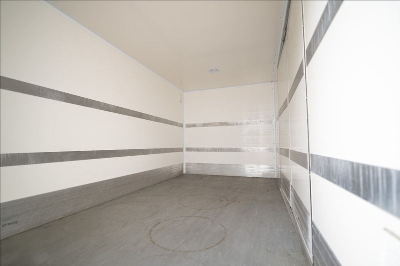 Peugeot Boxer 2,2 BlueHDI 1. MAJITEL ČR DPH - fotka 28 z 28