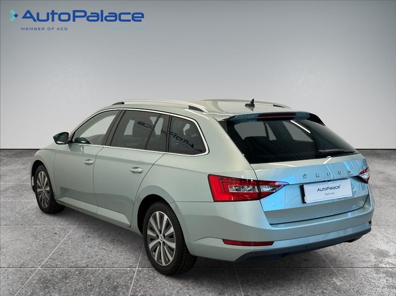 Škoda Superb 2,0 TDI STYLE DSG FL - fotka 6 z 19