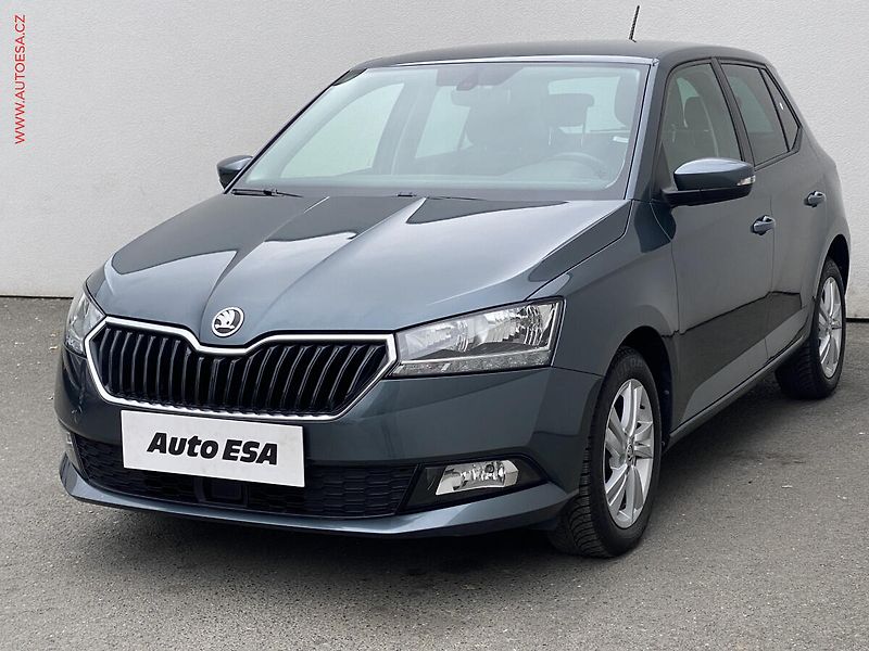 Škoda Fabia (2019) 1.0 TSi, Ambition, navi - fotka 3 z 18