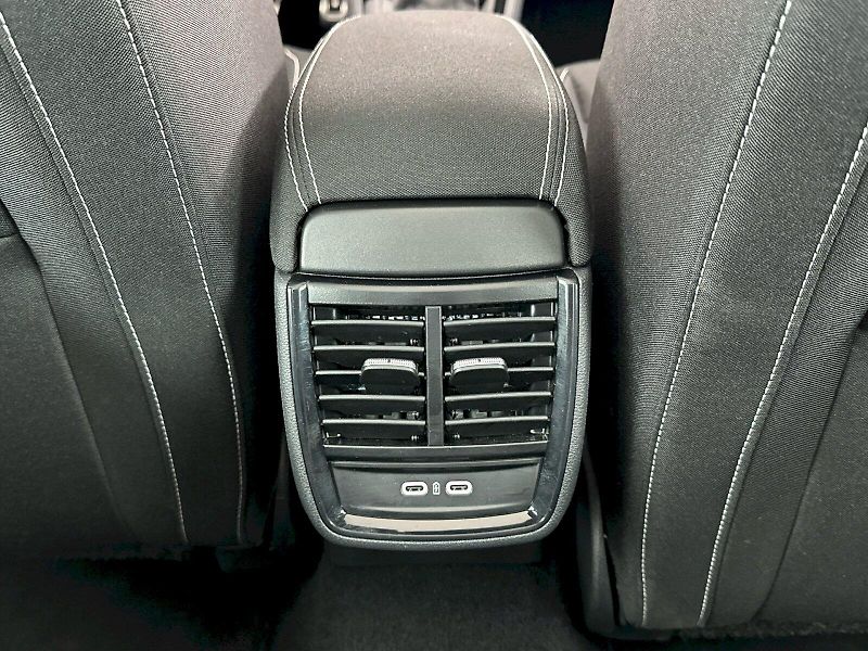 Škoda Kamiq (2025) DSG 1.0TSI 85kW Monte Carlo - fotka 26 z 30