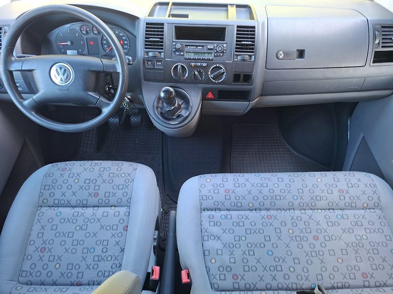 Volkswagen Transporter (2004) 1.9TDI 77kW -9.MÍST-T.Z.-KLIMA - fotka 10 z 31